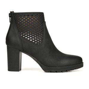 Nelly Laser-Cut Bootie NWB